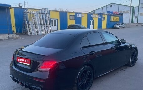 Mercedes-Benz E-Класс, 2018 год, 2 850 000 рублей, 11 фотография