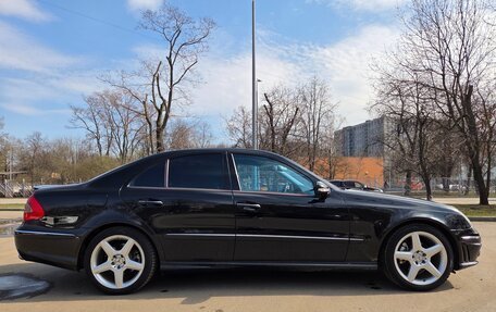 Mercedes-Benz E-Класс, 2004 год, 1 890 000 рублей, 6 фотография