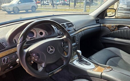 Mercedes-Benz E-Класс, 2004 год, 1 890 000 рублей, 9 фотография