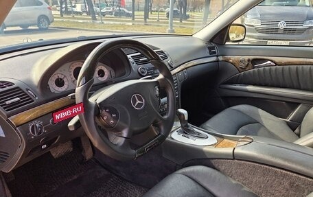 Mercedes-Benz E-Класс, 2004 год, 1 890 000 рублей, 8 фотография