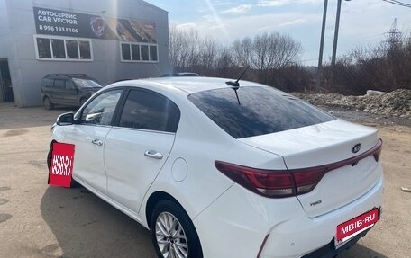 KIA Rio IV, 2020 год, 1 680 000 рублей, 3 фотография