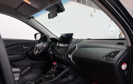 Hyundai ix35 I рестайлинг, 2015 год, 1 550 000 рублей, 10 фотография