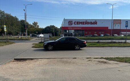 Mercedes-Benz E-Класс, 2011 год, 1 400 000 рублей, 13 фотография