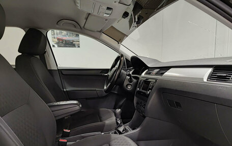 Skoda Rapid I, 2016 год, 1 040 000 рублей, 13 фотография