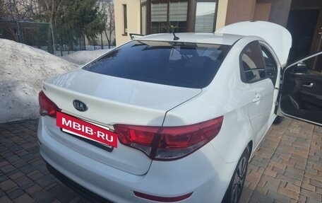 KIA Rio III рестайлинг, 2016 год, 1 350 000 рублей, 3 фотография