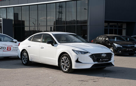 Hyundai Sonata VIII, 2020 год, 1 840 000 рублей, 2 фотография