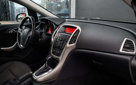 Opel Astra J, 2011 год, 700 000 рублей, 7 фотография