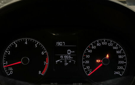 Volkswagen Polo VI (EU Market), 2018 год, 1 099 000 рублей, 16 фотография