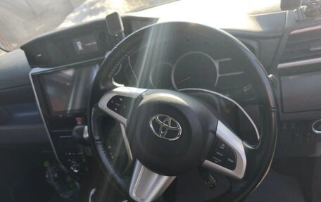 Toyota Tank I, 2018 год, 1 210 000 рублей, 12 фотография
