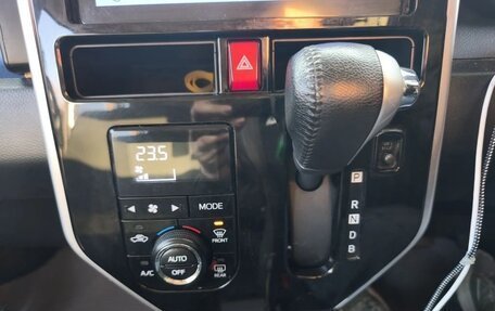 Toyota Tank I, 2018 год, 1 210 000 рублей, 20 фотография