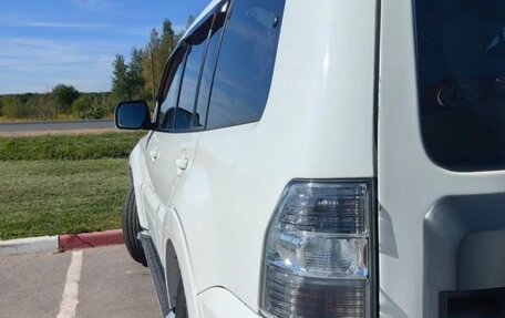 Mitsubishi Pajero IV, 2013 год, 2 150 000 рублей, 8 фотография