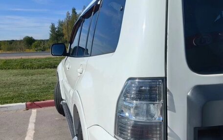 Mitsubishi Pajero IV, 2013 год, 2 150 000 рублей, 7 фотография