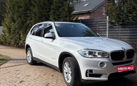BMW X5, 2017 год, 3 350 000 рублей, 4 фотография