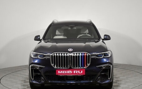 BMW X7, 2021 год, 10 815 000 рублей, 2 фотография