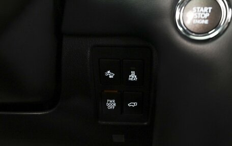 Lexus LX III, 2018 год, 8 589 000 рублей, 20 фотография