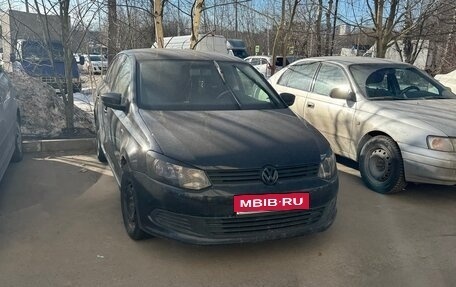Volkswagen Polo VI (EU Market), 2014 год, 900 000 рублей, 1 фотография