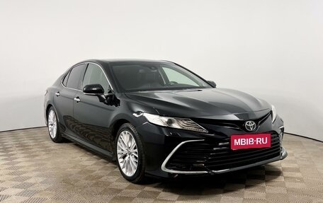 Toyota Camry, 2018 год, 2 559 900 рублей, 1 фотография