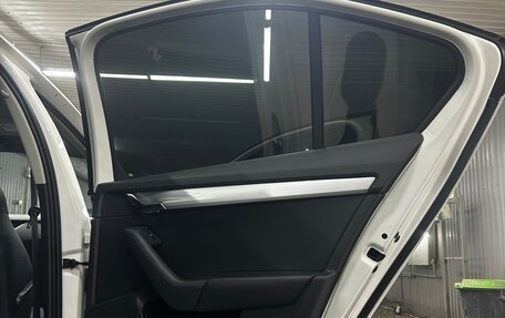 Skoda Octavia, 2013 год, 1 000 000 рублей, 19 фотография