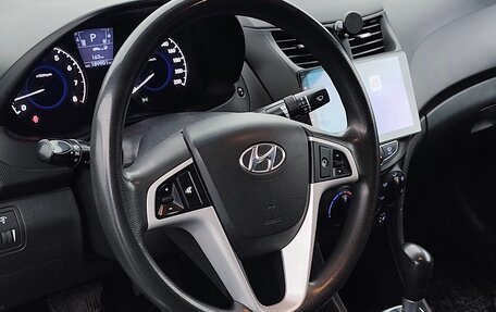 Hyundai Solaris II рестайлинг, 2011 год, 635 000 рублей, 3 фотография