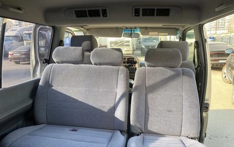 Toyota HiAce H100, 2004 год, 1 450 000 рублей, 10 фотография