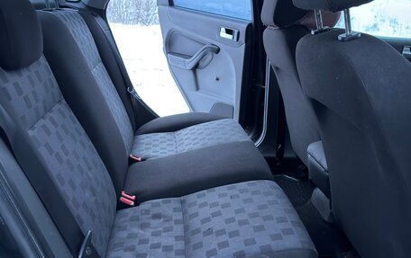 Ford Focus II рестайлинг, 2007 год, 300 000 рублей, 12 фотография