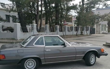 Mercedes-Benz SL-Класс, 1983 год, 3 200 000 рублей, 4 фотография