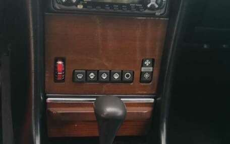 Mercedes-Benz SL-Класс, 1983 год, 3 200 000 рублей, 9 фотография