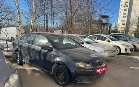 Volkswagen Polo VI (EU Market), 2014 год, 900 000 рублей, 3 фотография