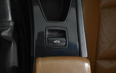 BMW 3 серия, 2010 год, 2 200 000 рублей, 18 фотография