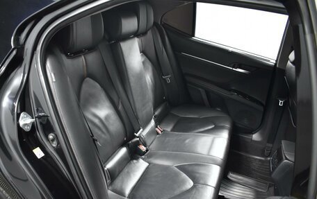 Toyota Camry, 2018 год, 2 559 900 рублей, 7 фотография