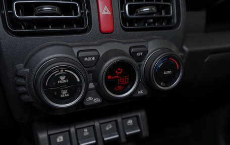 Suzuki Jimny, 2025 год, 4 200 000 рублей, 17 фотография