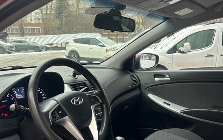 Hyundai Solaris II рестайлинг, 2012 год, 850 000 рублей, 11 фотография