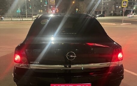 Opel Astra H, 2011 год, 735 000 рублей, 3 фотография
