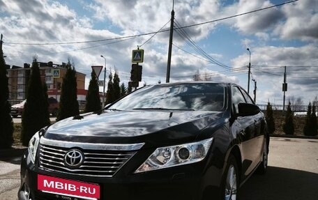 Toyota Camry, 2014 год, 1 300 000 рублей, 2 фотография