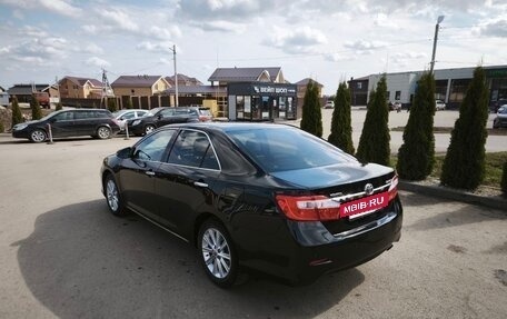 Toyota Camry, 2014 год, 1 300 000 рублей, 5 фотография