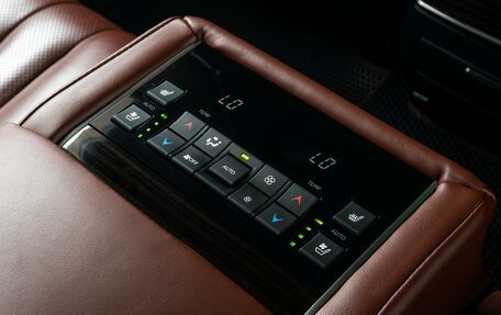 Lexus LX III, 2018 год, 9 549 000 рублей, 25 фотография