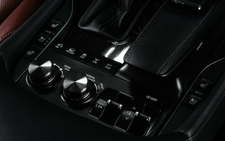 Lexus LX III, 2018 год, 9 549 000 рублей, 33 фотография