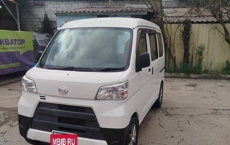 Daihatsu Hijet X, 2020 год, 820 000 рублей, 2 фотография
