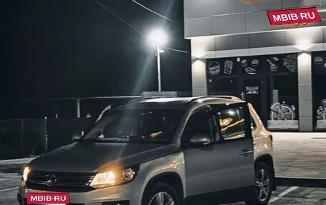 Volkswagen Tiguan I, 2011 год, 1 320 000 рублей, 4 фотография