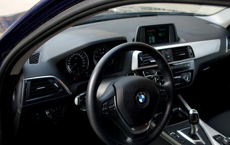 BMW 1 серия, 2018 год, 2 400 000 рублей, 7 фотография