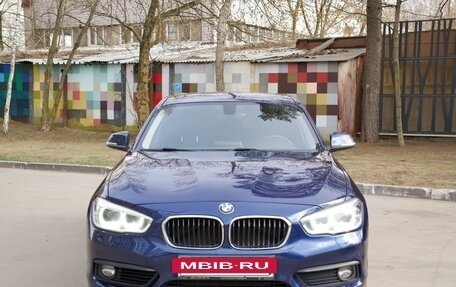 BMW 1 серия, 2018 год, 2 400 000 рублей, 2 фотография