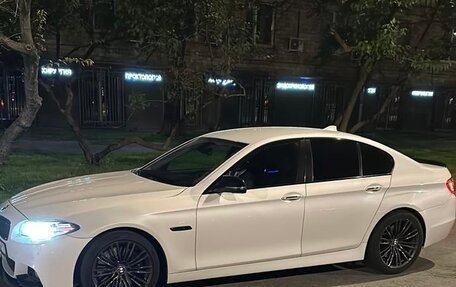BMW 5 серия, 2014 год, 2 550 000 рублей, 6 фотография
