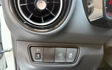 KIA K3, 2023 год, 1 800 000 рублей, 15 фотография