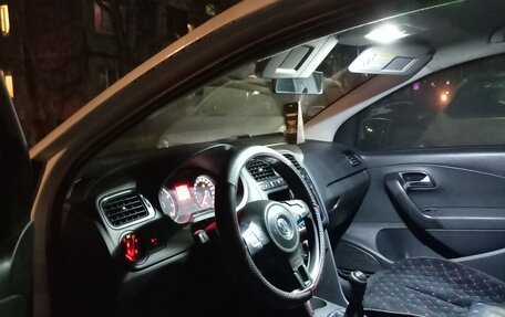 Volkswagen Polo VI (EU Market), 2013 год, 480 000 рублей, 5 фотография