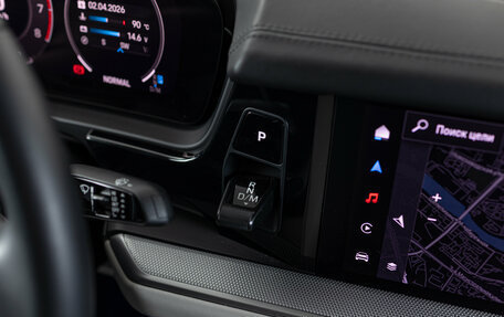 Porsche Cayenne III, 2023 год, 13 990 000 рублей, 16 фотография