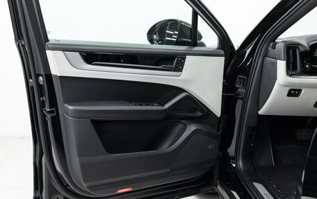 Porsche Cayenne III, 2023 год, 13 990 000 рублей, 8 фотография