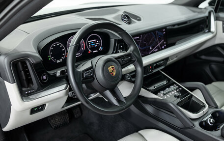 Porsche Cayenne III, 2023 год, 13 990 000 рублей, 10 фотография