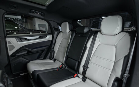 Porsche Cayenne III, 2023 год, 13 990 000 рублей, 27 фотография