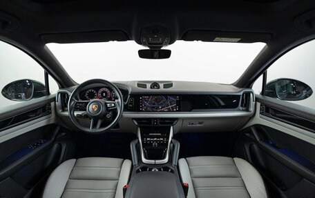 Porsche Cayenne III, 2023 год, 13 990 000 рублей, 28 фотография