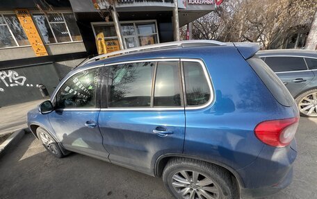 Volkswagen Tiguan I, 2010 год, 1 000 000 рублей, 3 фотография